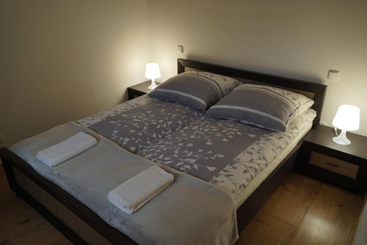 Apartament Naleczow Dom Pod Orzechami 外观 照片